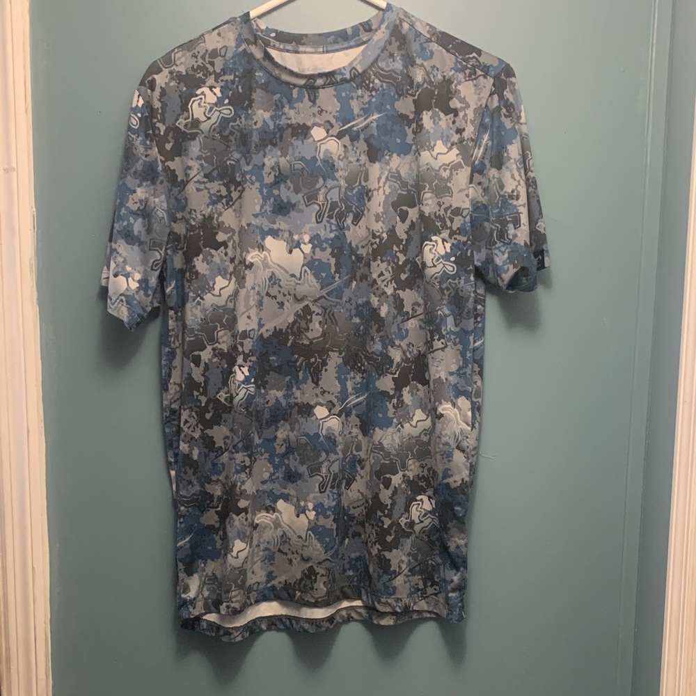 Lakota  Products Men's Blue Camouflage Shirt Size M